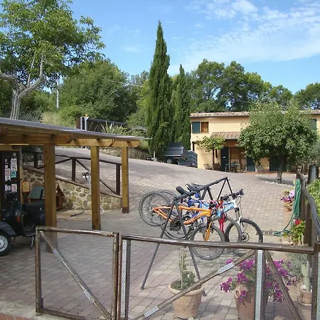 Bike Podere Giarlinga Farm stay Massa Marittima